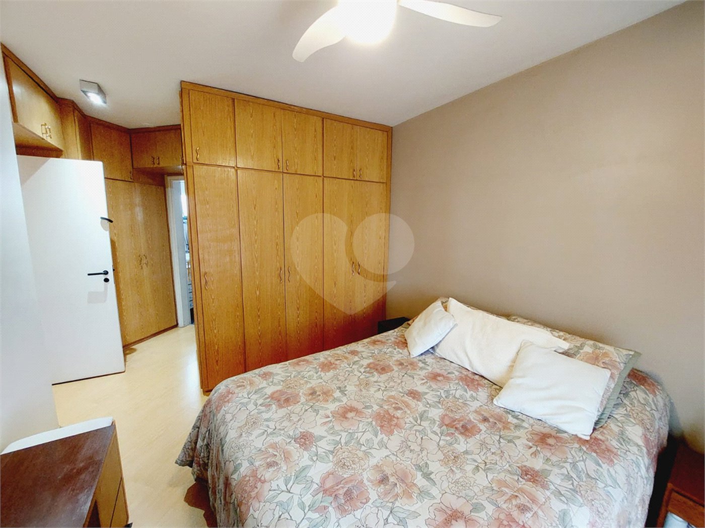 Apartamento à venda com 3 quartos, sendo 1 suíte, em Alto da Lapa, São Paulo, SP