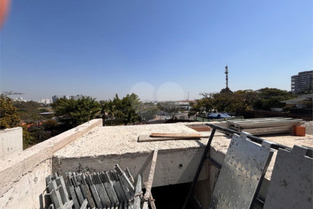 Casa à venda com 4 suítes no condomínio Casa Jardim Paineiras, São Paulo - SP