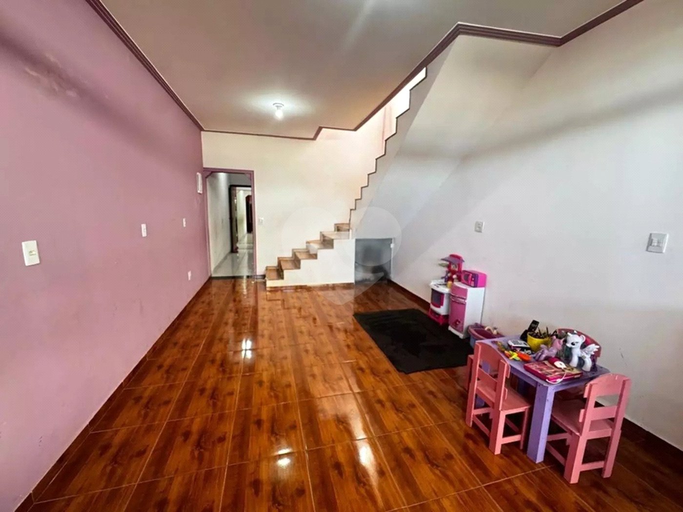 Casa à venda com 3 quartos, sendo 1 suíte, em Vila Maria Isabel, Itapetininga, SP