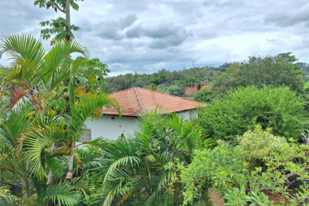Casa à venda com 7 quartos, sendo 3 suítes, no condomínio Chacaras do Lago, Vinhedo - SP
