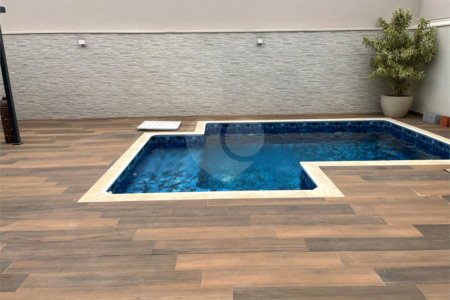 Casa em Condomínio - Jardim Residencial Alto de Itaici!