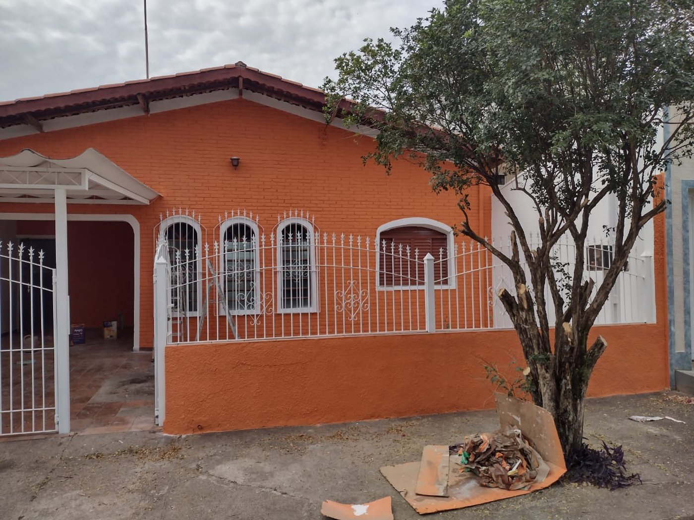 Casa à venda com 2 quartos em Hortolândia, SP