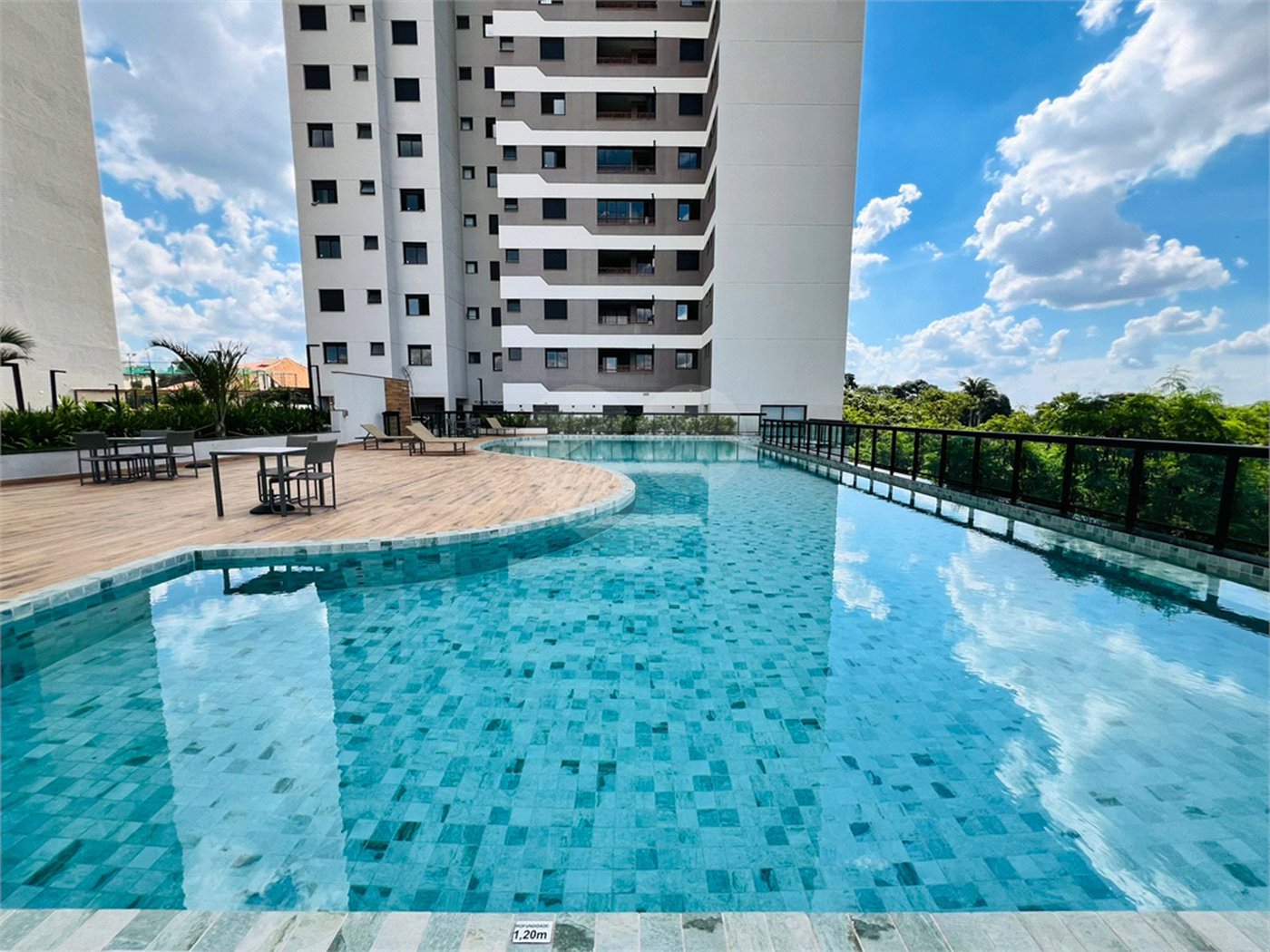 Apartamento para alugar com 2 quartos, sendo 1 suíte, em Parque Morumbi, Votorantim, SP