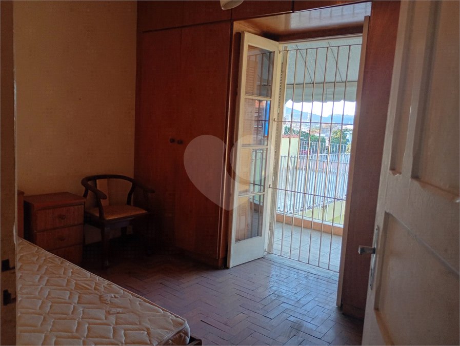 Casa Térrea à venda com 3 quartos em Vila Maria Eugenia, São Paulo, SP