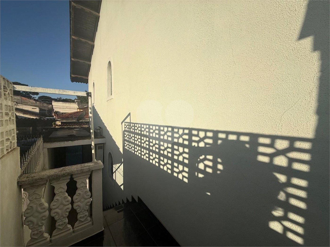 Sobrado à venda com 3 quartos, sendo 1 suíte,  em Vila Santo Antônio, São Paulo, SP