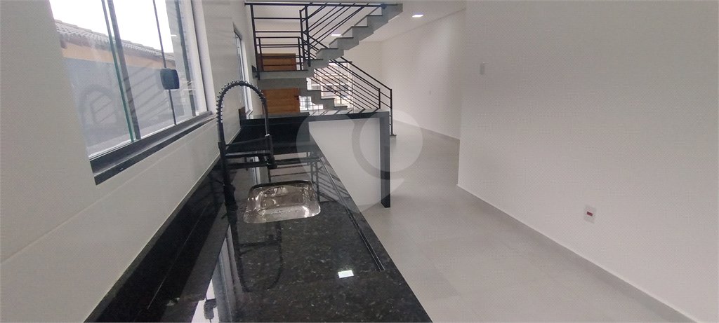 Sobrado à venda com 3 quartos, sendo 1 suíte, em Jardim Maristela, Atibaia, SP