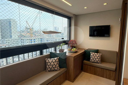 Apartamento à venda com 3 quartos, sendo 1 suíte, em Vila Andrade, São Paulo, SP