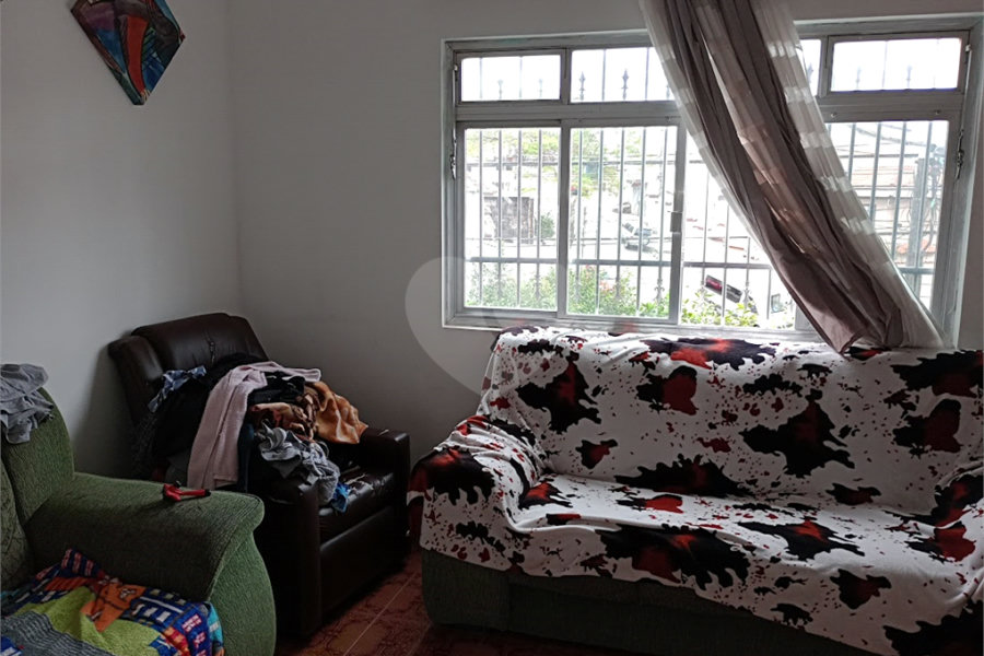 Sobrado à venda com 2 quartos em Horto, São Paulo, SP