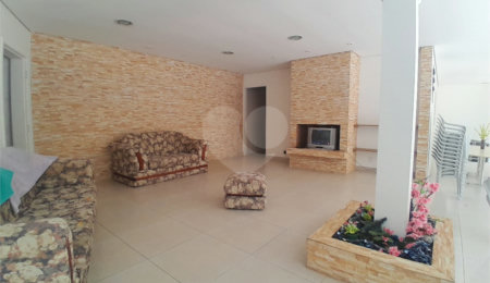 Casa Térrea à venda com 3 quartos, sendo 1 suíte,  em Serra da Cantareira, Mairiporã, SP
