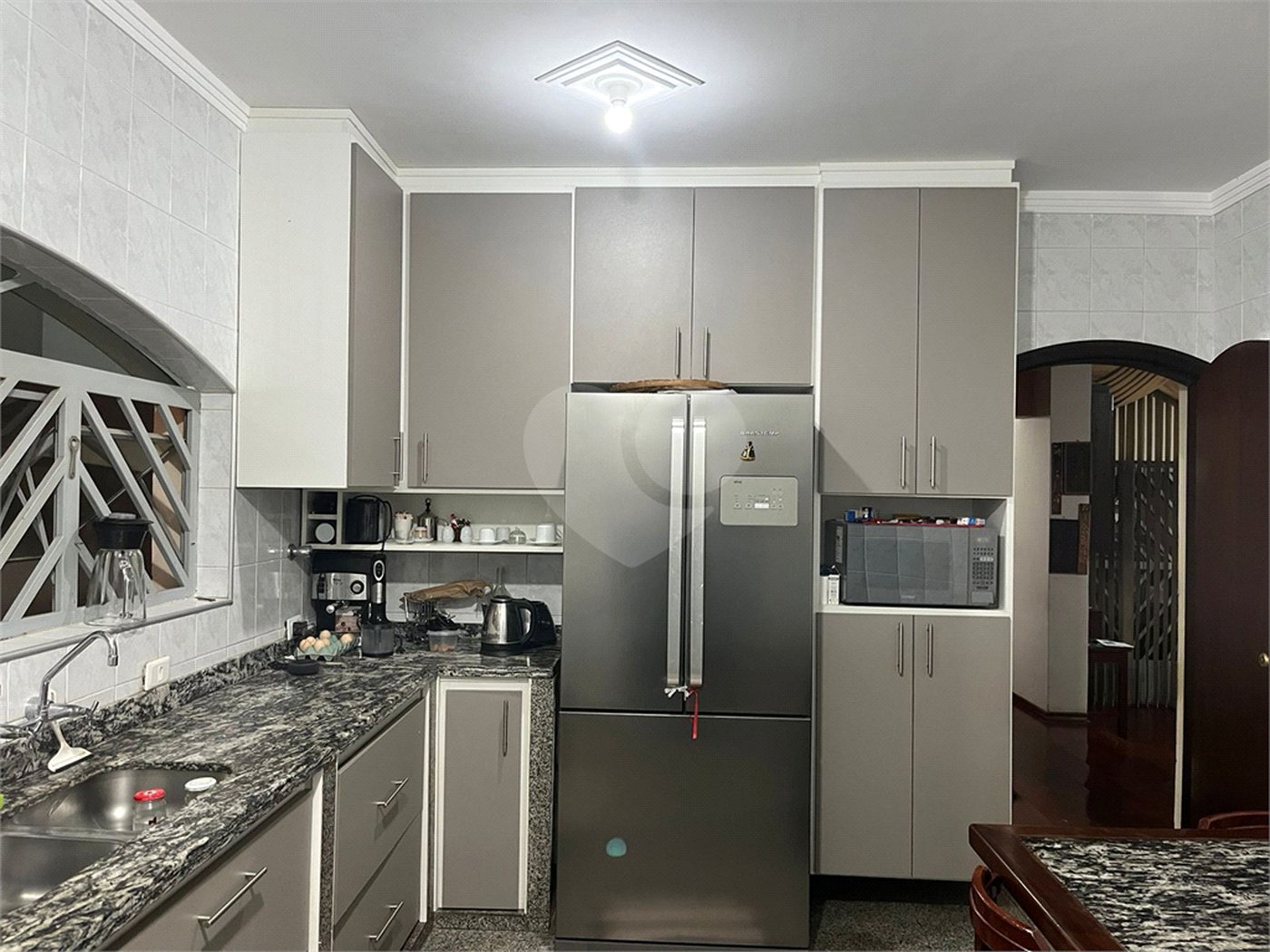 Casa à venda com 3 quartos, sendo 1 suíte,  em Jardim Astro, Sorocaba, SP