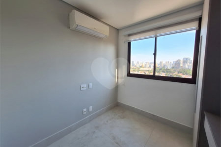 Apartamento para alugar com 2 quartos em Vila Olímpia, São Paulo, SP