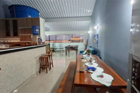 Casa à venda com 3 quartos, sendo 1 suíte, em Parque São Bento, Sorocaba, SP