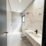 Casa à venda com 3 suítes no condomínio Residencial Golden Ville, Itapetininga - SP