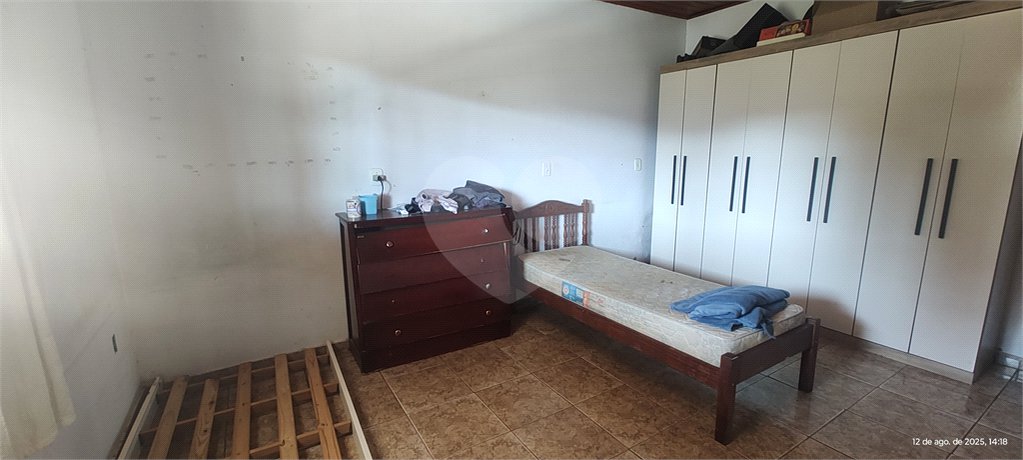 Chácara à venda com 3 quartos, sendo 1 suíte, no Centro, Nazaré Paulista, SP