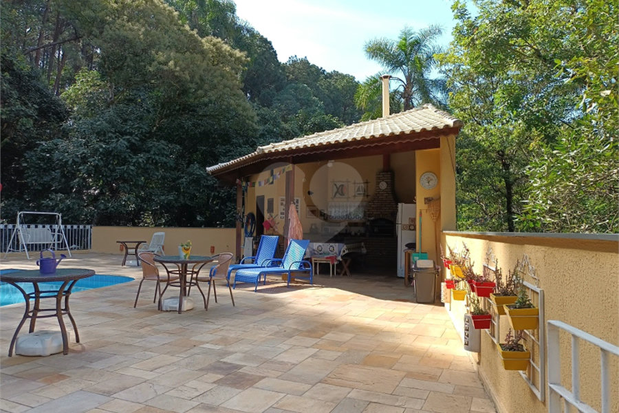 Casa à venda com 2 suítes em Horto Florestal, São Paulo, SP