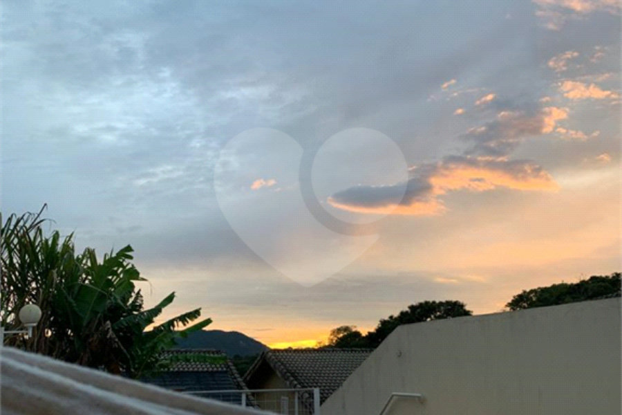 Casa à venda com 2 quartos, sendo 1 suíte, em Jundiaizinho (terra Preta), Mairiporã, SP