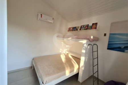 Casa à venda com 2 quartos, sendo 1 suíte, em Manguinhos, Armação dos Búzios, RJ