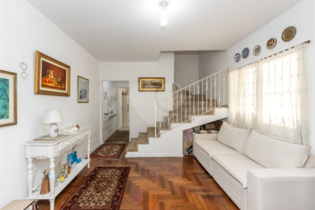 Sobrado à venda com 3 quartos, sendo 1 suíte, em Jardim Prudência, São Paulo, SP