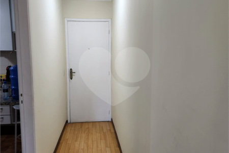 Apartamento à venda com 3 quartos, sendo 1 suíte,  em Jardim Simus, Sorocaba, SP