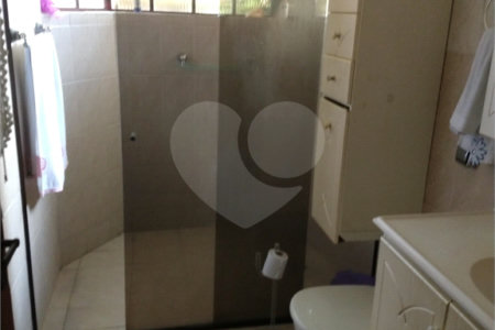 Casa à venda com 3 quartos, sendo 1 suíte,  em Vila Oliveira, Mogi das Cruzes, SP