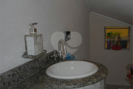 Sobrado à venda com 3 quartos, sendo 1 suíte, em Campo Grande, São Paulo, SP