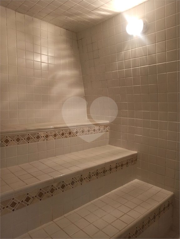 Casa à venda ou para alugar com 6 quartos, sendo 4 suítes, em Jardim Itaperi, Atibaia, SP