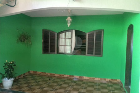 Casa à venda com 3 quartos em Campo Grande, Rio de Janeiro, RJ