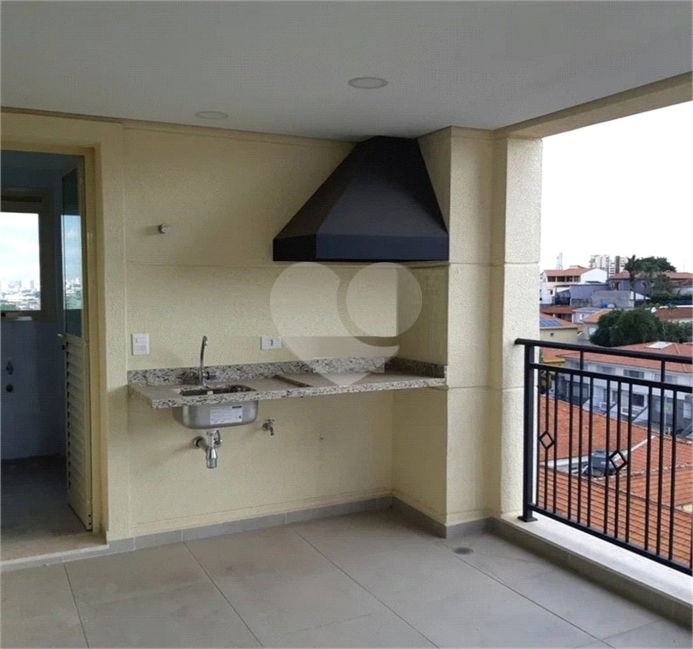 Apartamento à venda com 3 quartos, sendo 1 suíte, em Vila Paulicéia, São Paulo, SP