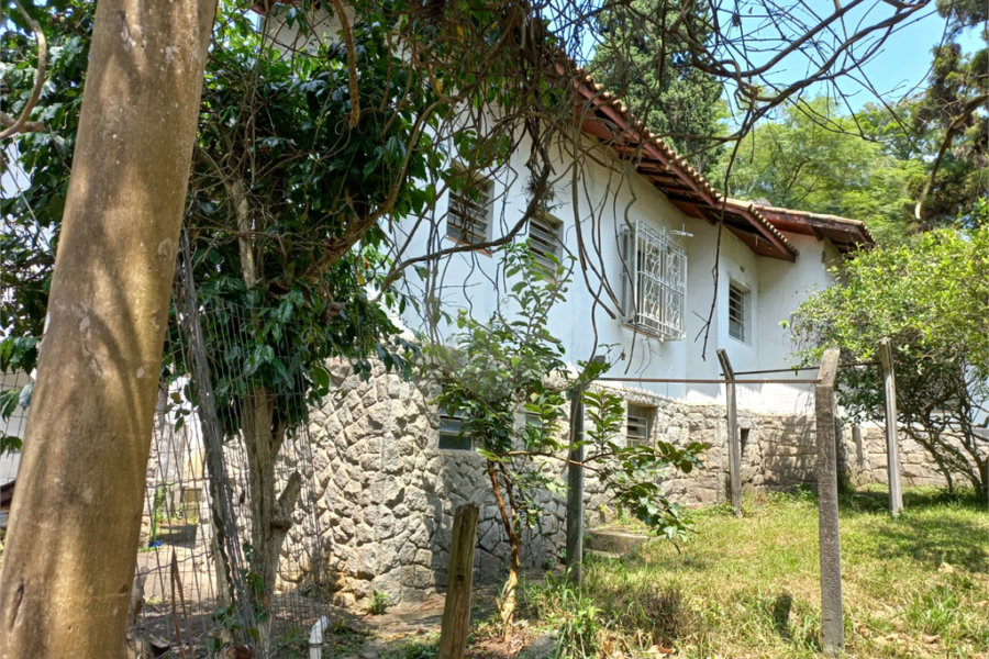 Terreno à venda com 2 quartos, sendo 1 suíte, em Jardim Floresta, São Paulo, SP