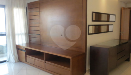 Apartamento à venda com 4 quartos, sendo 1 suíte,  em Chácara Inglesa, São Paulo, SP