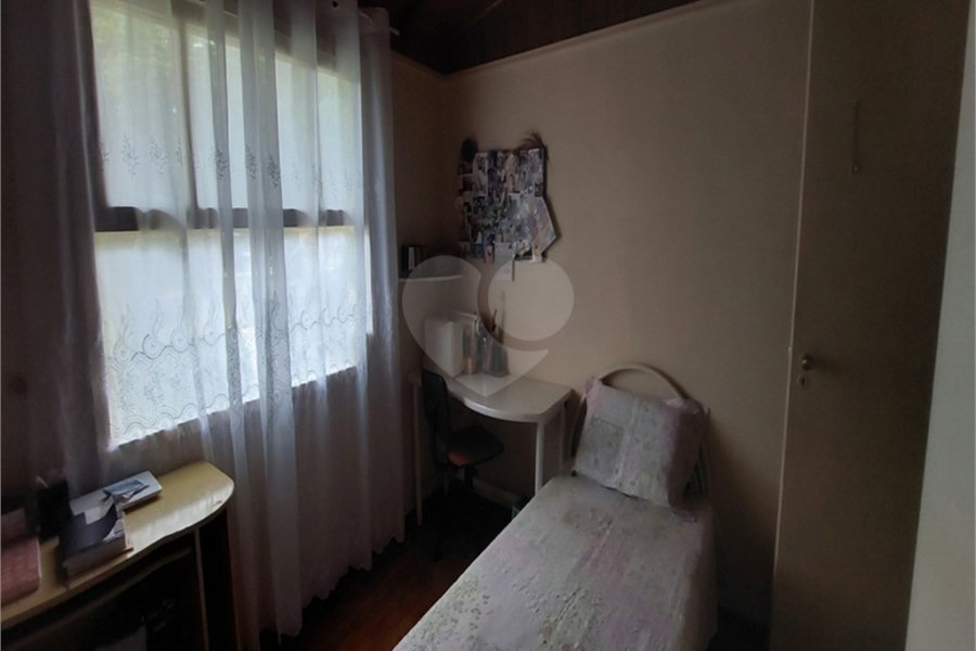 Casa à venda com 3 quartos, sendo 1 suíte, em Pirucaia, Mairiporã, SP