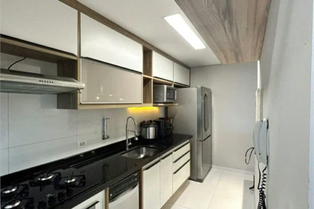 Apartamento à venda com 2 quartos, sendo 1 suíte, em Parque Reboucas, São Paulo, SP