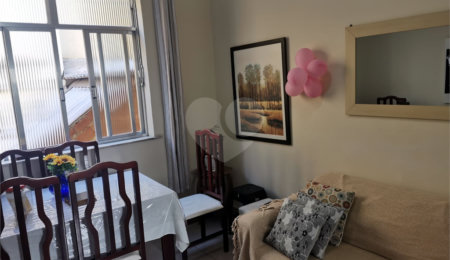 Apartamento à venda com 2 quartos, sendo 1 suíte,  em Rio Comprido, Rio de Janeiro, RJ