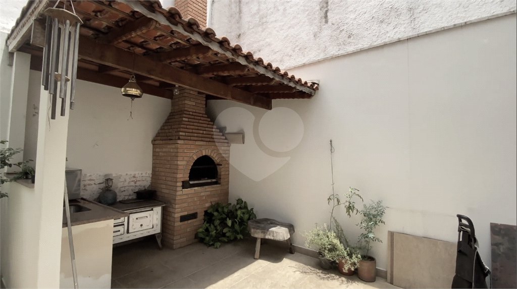 Casa à venda com 4 quartos, sendo 2 suítes, em Jardim Guanca, São Paulo, SP