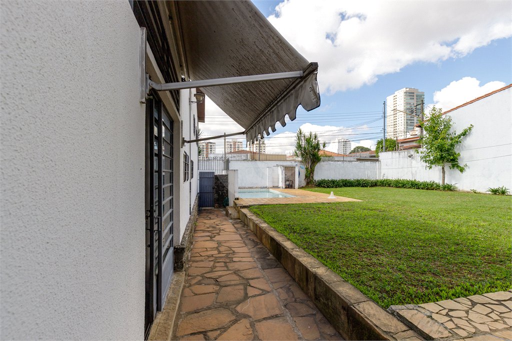 Casa Térrea à venda com 3 quartos, sendo 1 suíte,  em Brooklin Velho, São Paulo, SP