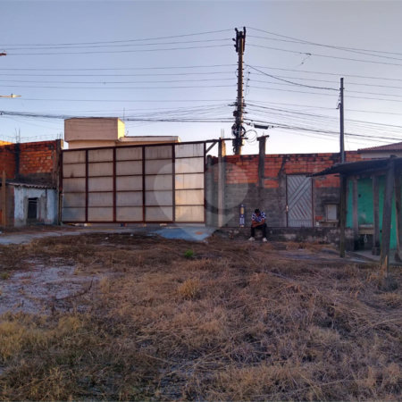 Terreno à venda em Vila Romanópolis, Ferraz de Vasconcelos, SP