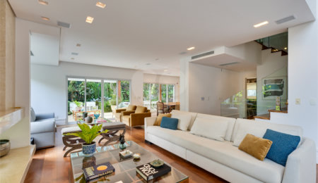 Casa à venda com 3 suítes no condomínio Parc Vignoble, São Paulo - SP
