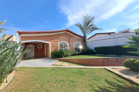 Casa à venda com 3 quartos, sendo 1 suíte, em Vila Trujillo, Sorocaba, SP