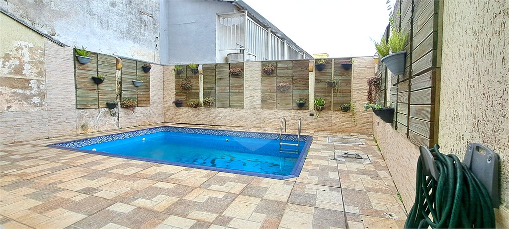 Sobrado à venda ou para alugar com 3 quartos, sendo 1 suíte,  em Vila Formosa, São Paulo, SP