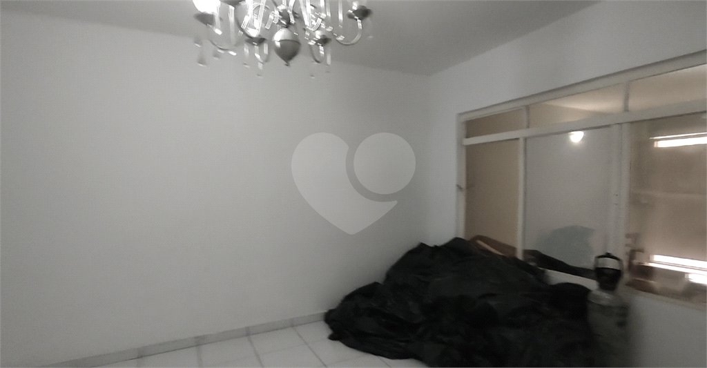 Casa à venda com 4 quartos, sendo 1 suíte, em Jardim Japão, São Paulo, SP