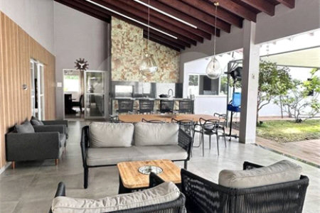 Casa à venda com 3 suítes no Centro-norte, Várzea Grande, MT