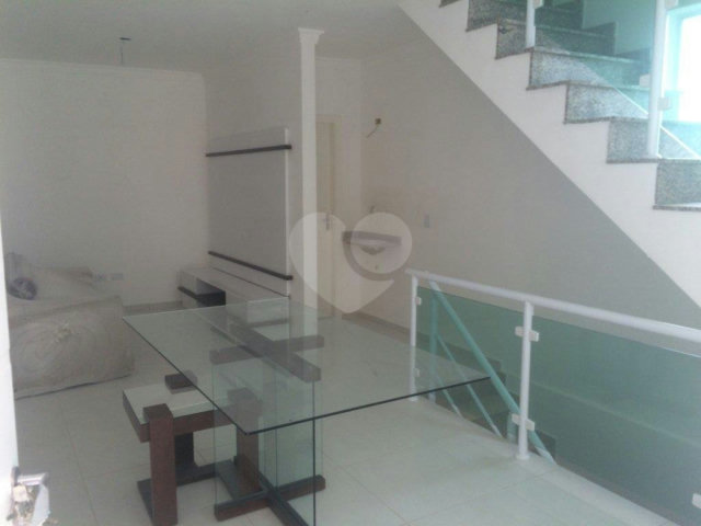 Casa em condomínio à venda com 3 quartos, sendo 1 suíte,  em Horto Florestal, São Paulo, SP