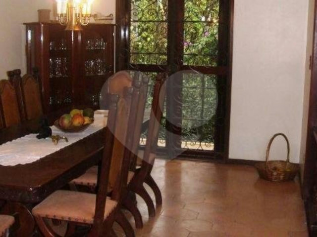 Sobrado à venda com 3 quartos, sendo 2 suítes,  em Jardim Virginia Bianca, São Paulo, SP