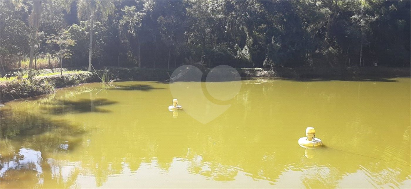 Chácara à venda com 6 quartos, sendo 2 suítes, em Leitão, Louveira, SP
