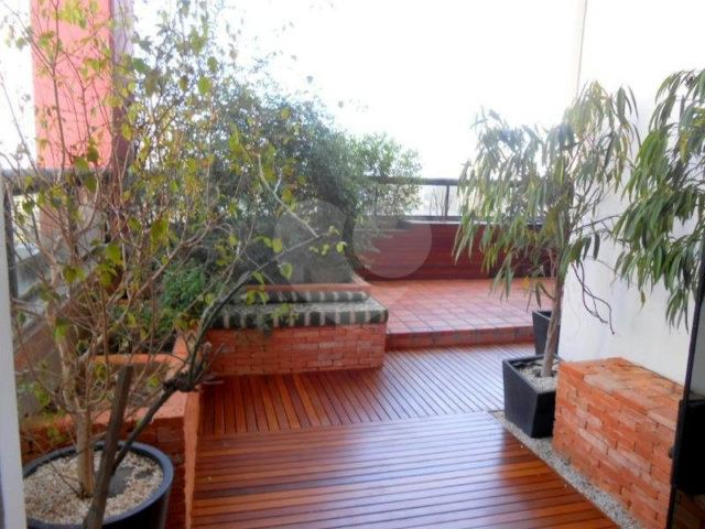 Apartamento à venda com 4 suítes em Morumbi, São Paulo, SP