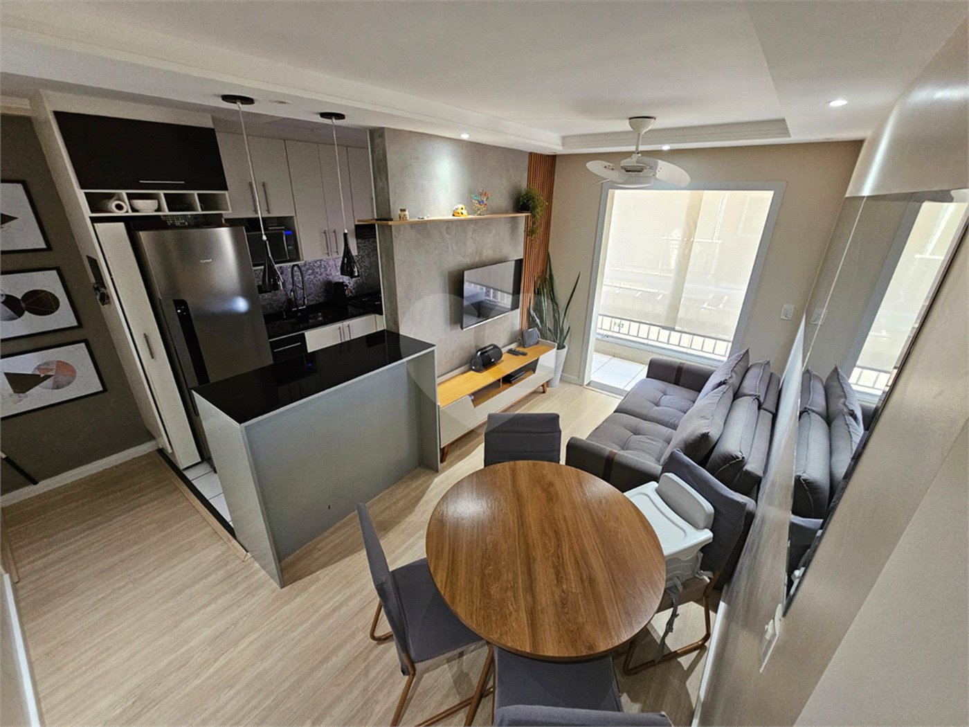 Apartamento a venda ao lado do Shopping Andorinha 2 quartos 1 vaga
