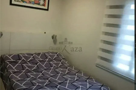 Casa de Vila à venda com 2 suítes no condomínio Parque Ipê Vermelho, Sorocaba - SP