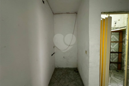 Casa à venda com 1 quarto em Jardim Suzanópolis, Suzano, SP