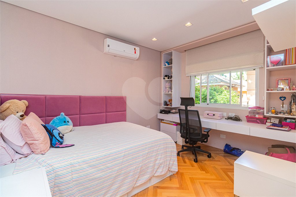 Casa à venda com 4 suítes no condomínio The Buckingham, São Paulo - SP