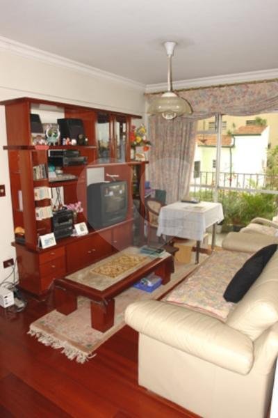 Apartamento à venda com 3 quartos, sendo 1 suíte, em Vila Mariana, São Paulo, SP